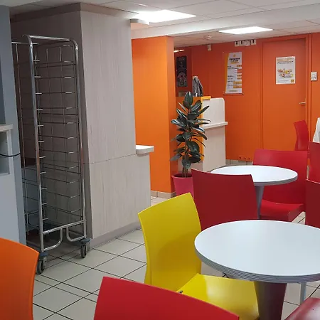 Premiere Classe Perigueux - *