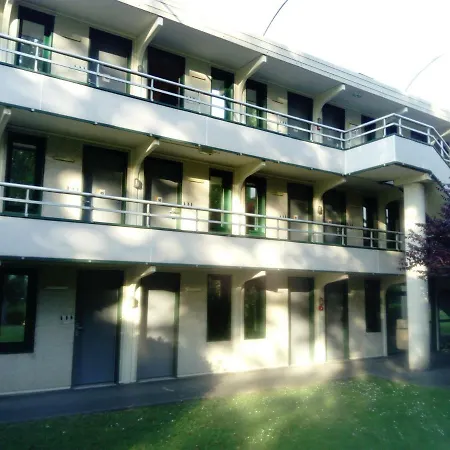Premiere Classe Perigueux - *