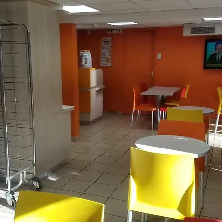 Premiere Classe Perigueux - *